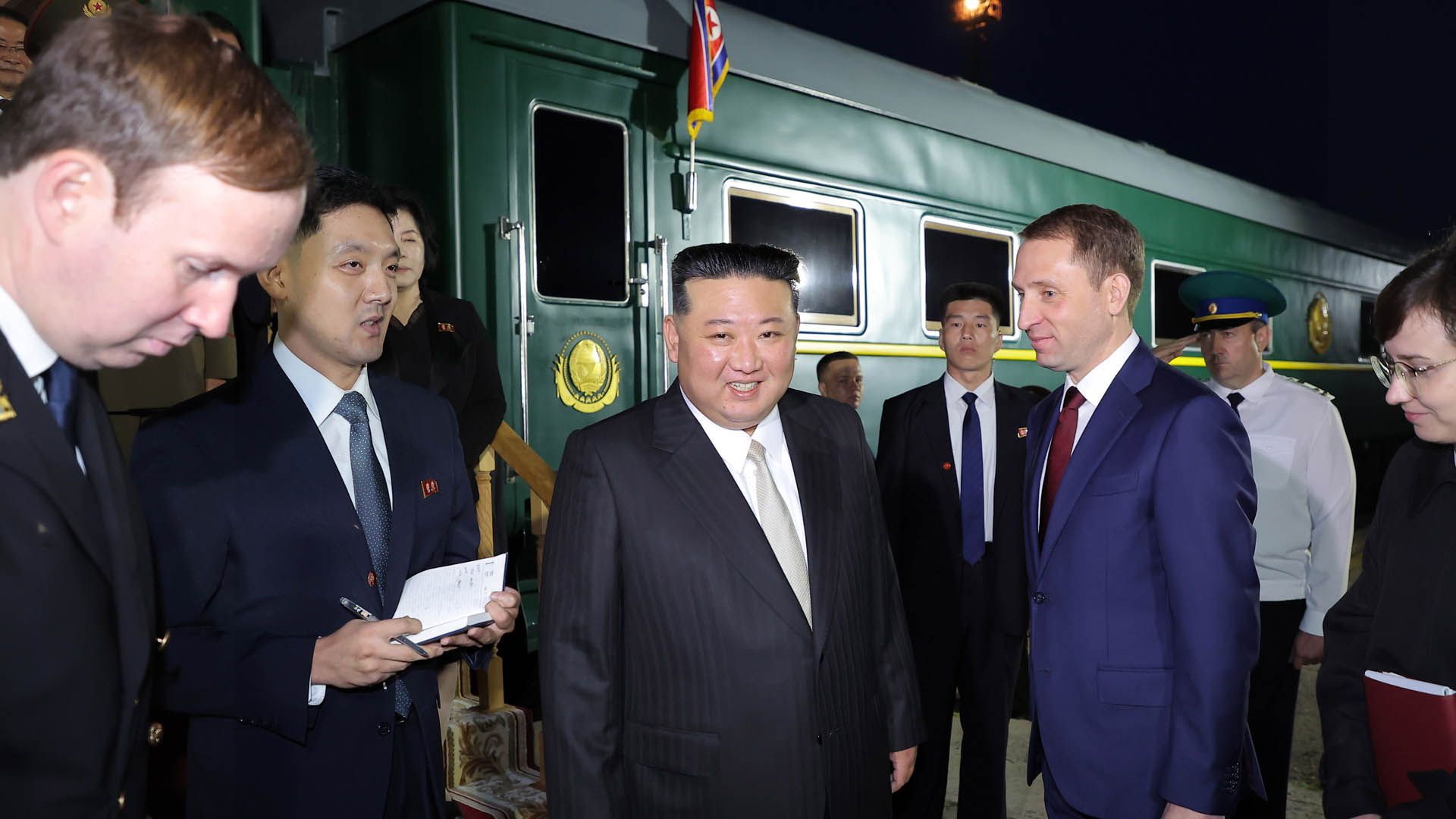 "북러 정상, 오늘 오후 러 우주기지서 회담…경비 강화돼"