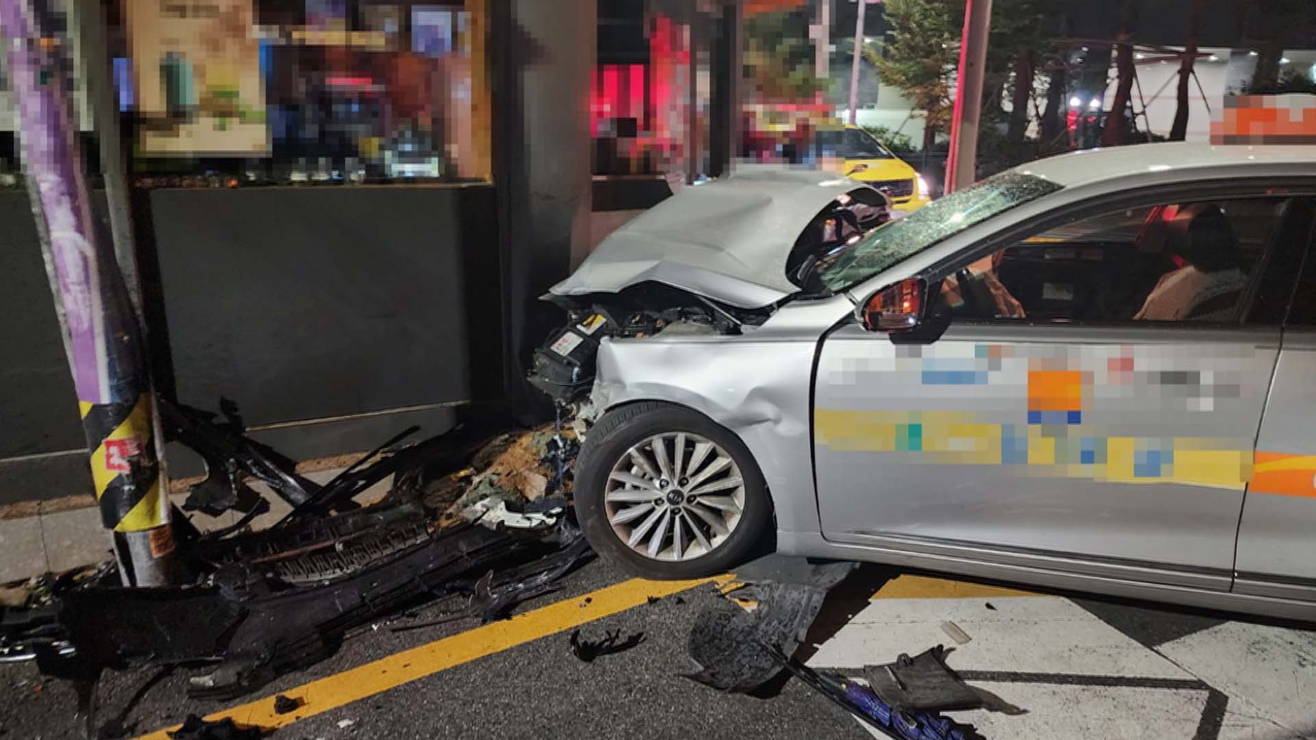 부산서 택시가 <em class='find'온라인카지노 조작</em 교통사고…운전사는 "급발진" 주장