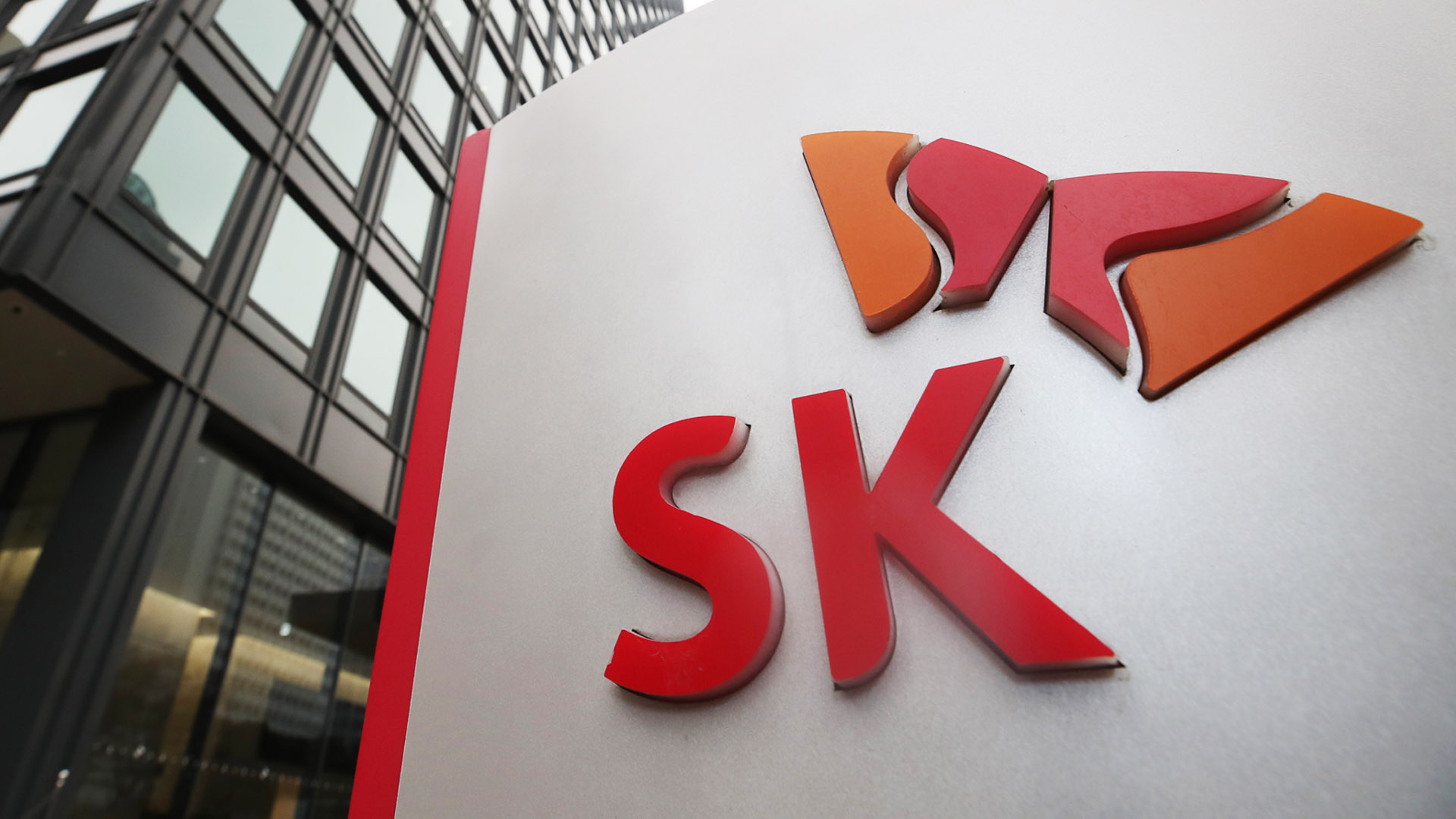 [비즈&] SKT, 5G 기간망에 속도 4배 늘린 유선망 도입 外