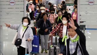 이스라엘 체류 192명 귀국…"가족 만나 안심"
