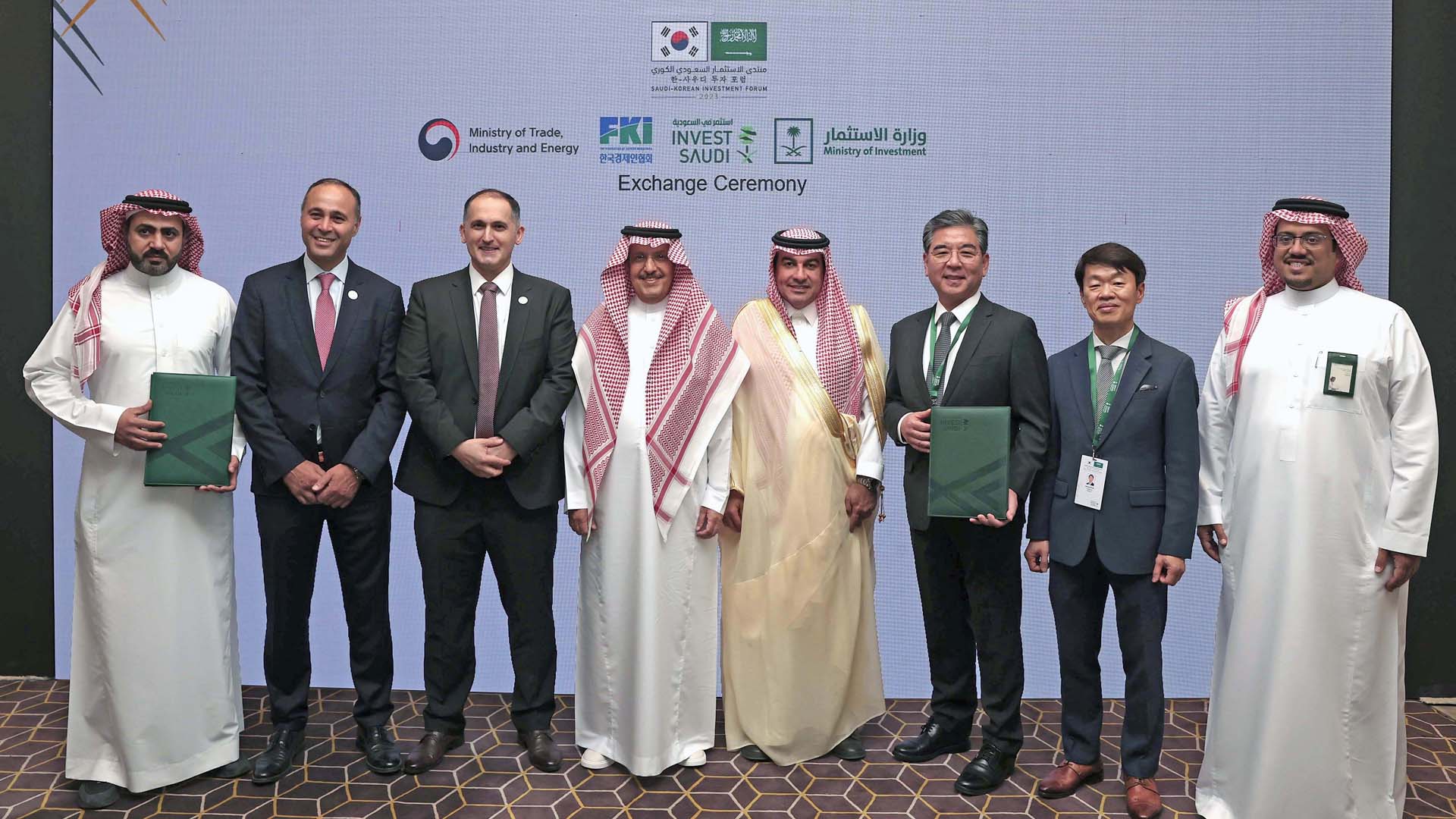 [비즈&] 현대차, 사우디서 수소모빌리티 생태계 구축 外