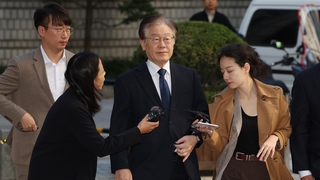 이재명 '선거법 재판' 또 불출석…피고인 없이 재판