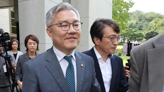 민주, 최강욱 당원권 6개월 정지…"앞으로도 부적절 언행 엄정 대처"