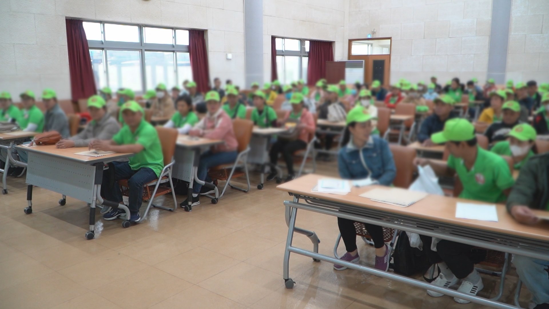 <em class='find'온라인카지노 아톰카지노</em <em class='find'취업자</em '역대 최대'…기피 업종 빈자리 채워