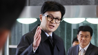 한동훈 "많은 사람 같이 가면 길 된다"…비대위원장 수용 시사
