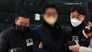 "죽이려 했다"…이재명 기습 60대 피의자 구속영장 신청