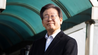 이재명, 피습 보름 만에 복귀…당 통합 등 과제 산적