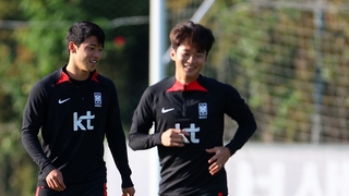 황희찬·김진수 선발 복귀 기대감…'스타 감독' 맞대결 관심
