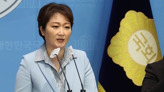 총선 앞 이언주 민주당 '복당'…임종석·추미애 '교통정리' 촉각