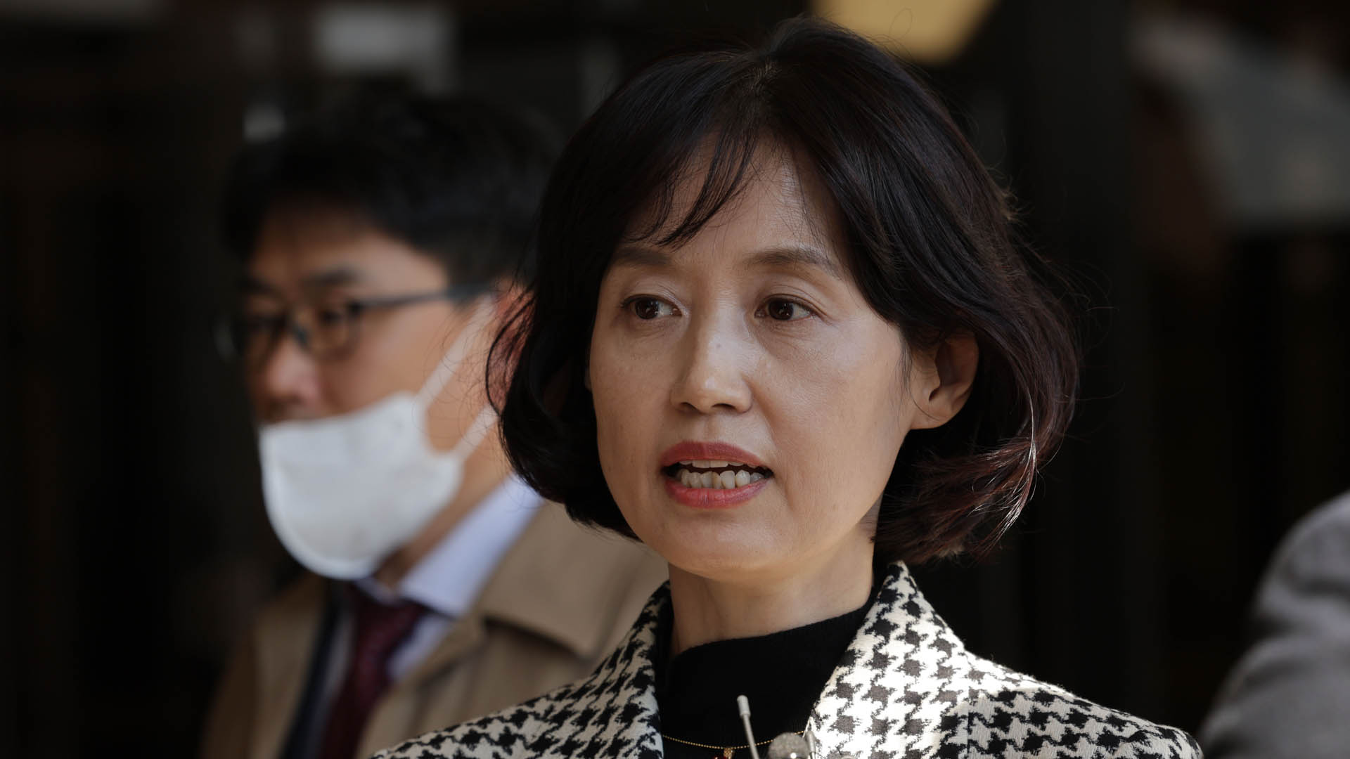 '<em class='find'온라인카지노 캡틴</em 무단 제공' 박은정 검사 해임…"보복 짐작"