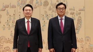 정진석 "정치는 대통령의 영역"…'메시지 통일' 강조