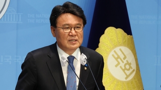 조국혁신당 첫 원내대표 황운하…야 위성정당 당선인 원대복귀