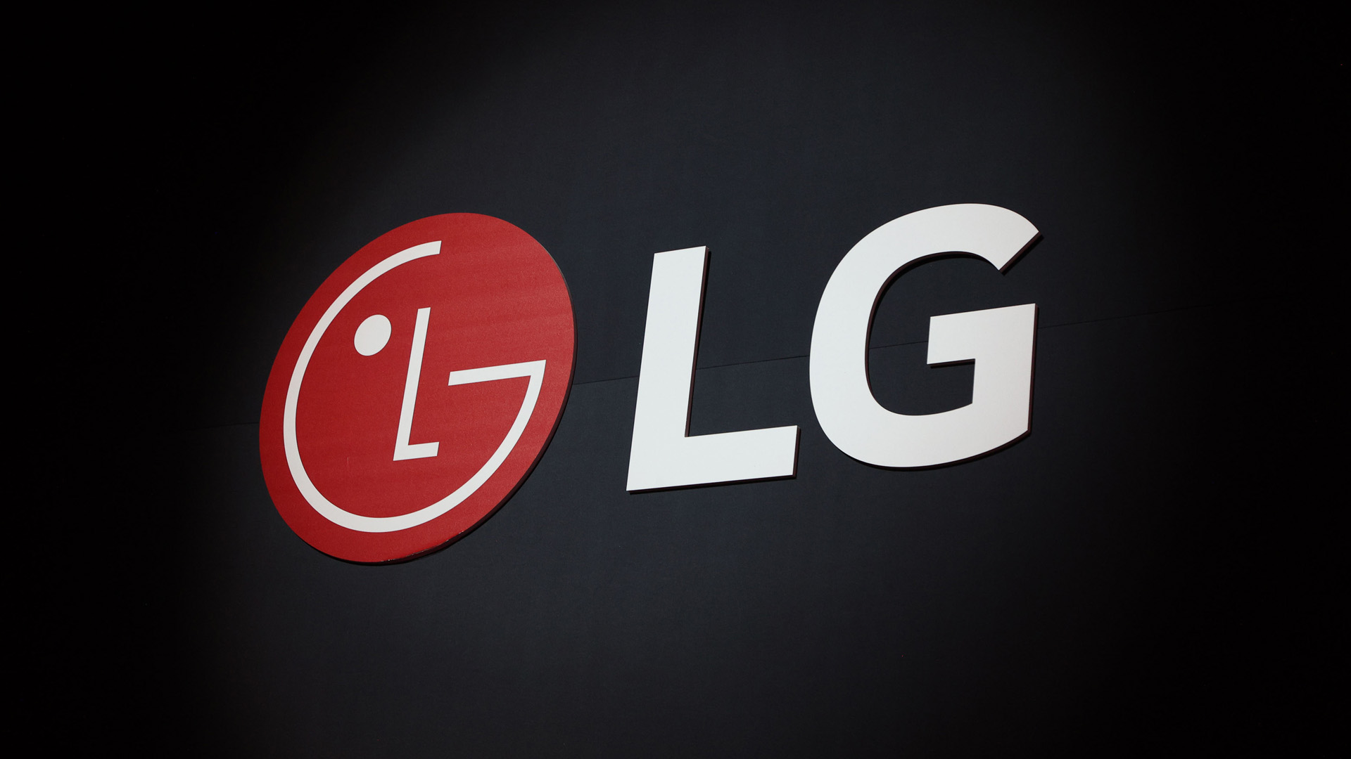 [비즈&] LG전자, 세계 AI학회서 로봇·메타버스 연구성과 인정 外