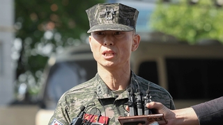 첫 소환 조사 임성근 전 해병대 1사단장 "수중수색 지시 안 해"
