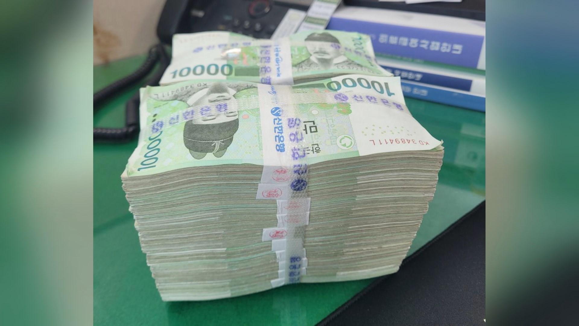 [핫클릭] 면사무소에 현금 2천만 원…익명으로 7번째 기부 外