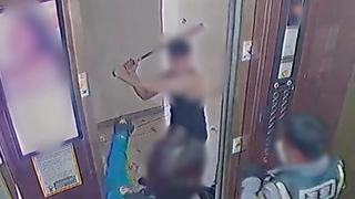 테이저건에 제압된 야구배트 난동범…경찰 "흉포범죄 엄정 대응"