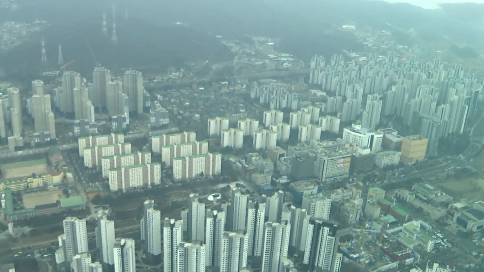 아파트값 양극화…수도권이 '매매 건수'도 지방 추월