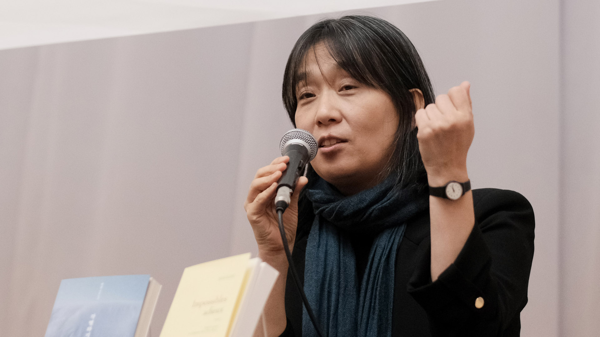 소설가 한강, 온라인카지노 먹튀 벳무브문학상 영예…한국 첫 수상 쾌거