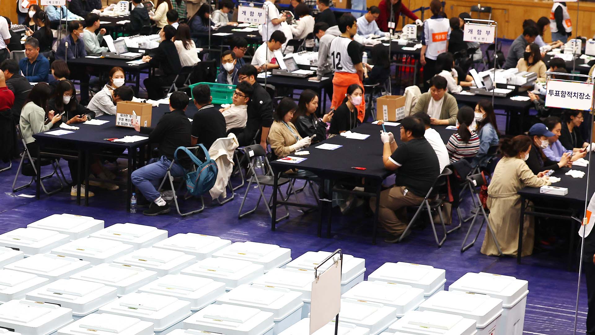 '<em class='find'미니</em <em class='find'선거</em' 온라인카지노 벌금 유니88궐선거 개표 진행중…최종 투표율 24.62%