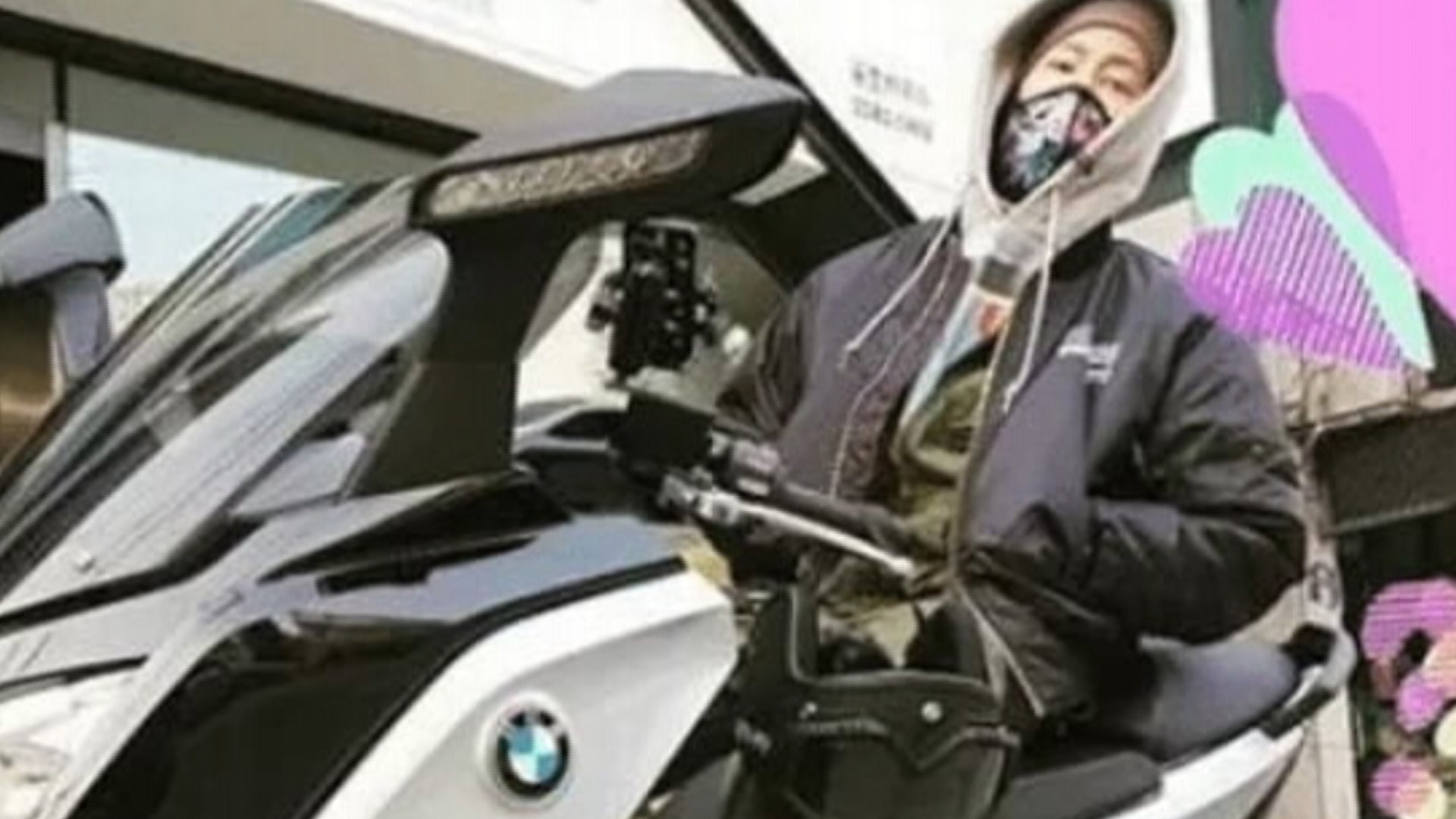 [센터연예] 故 <em class='find'온라인 카지노 주소</em, 과거 '수능 수송 봉사' 미담 재조명