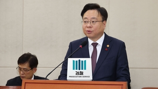 검찰, 조규홍 장관 피의자 조사…여인형 구속영장 검토