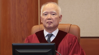 탄핵 주심에 尹 지명 정형식…"누구든 영향 없어"