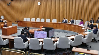헌법재판관 후보자 '반쪽' 청문회…"주중 임명" "추천 철회해야"