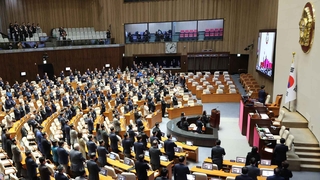추경 속도 내나…2월 국회서 '민생 경쟁' 본격화