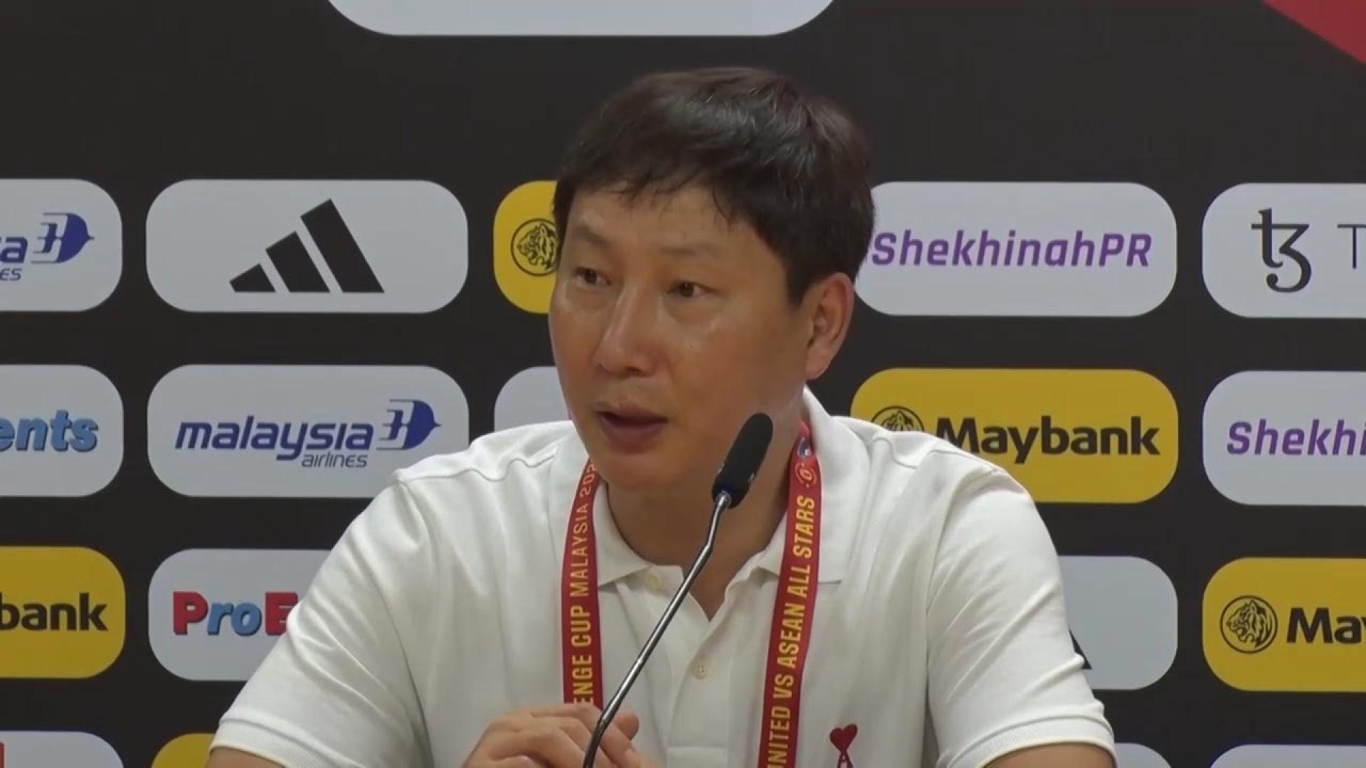 <em class='find'온라인카지노 조작 유니88</em 감독이 지휘한 동남아 올스타팀, 맨유에 깜짝 승리