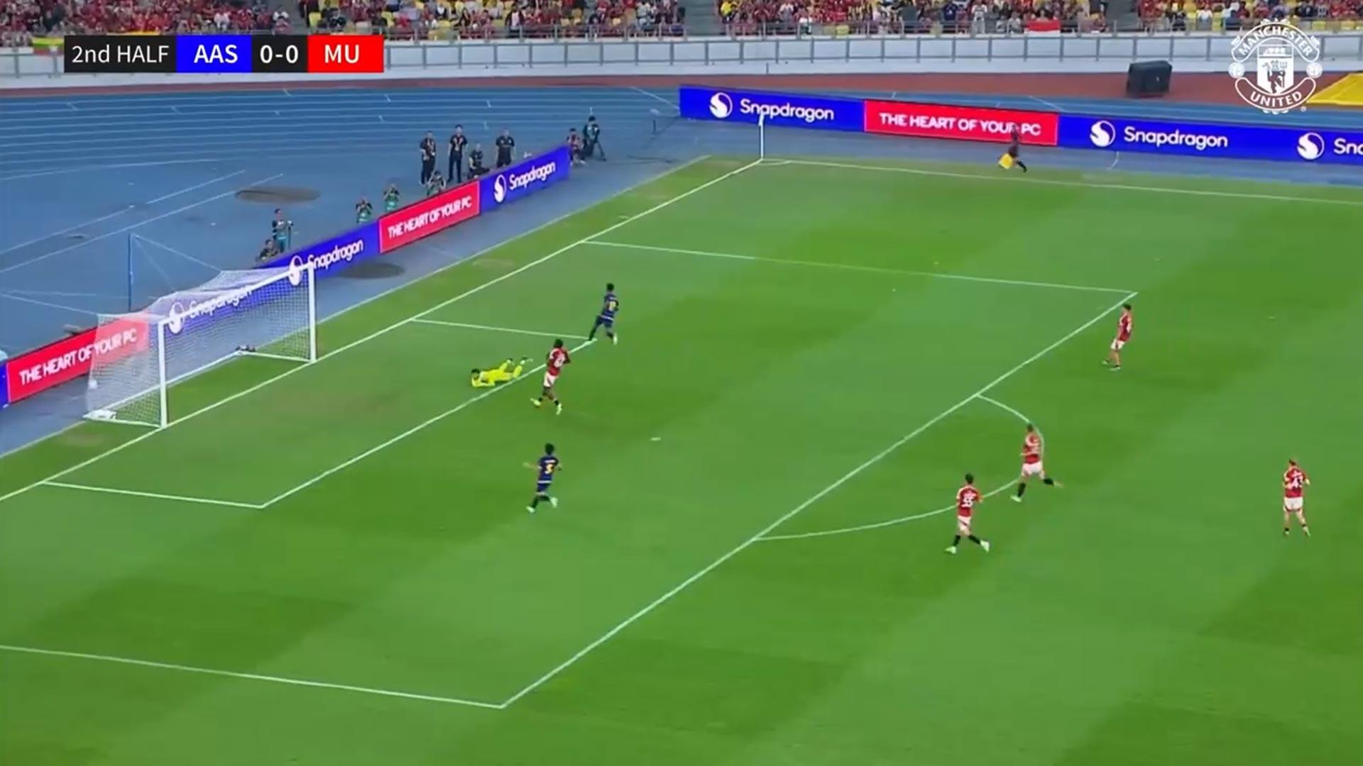 식사마가 해냈다? 맨유, 아세안 올스타에 패배