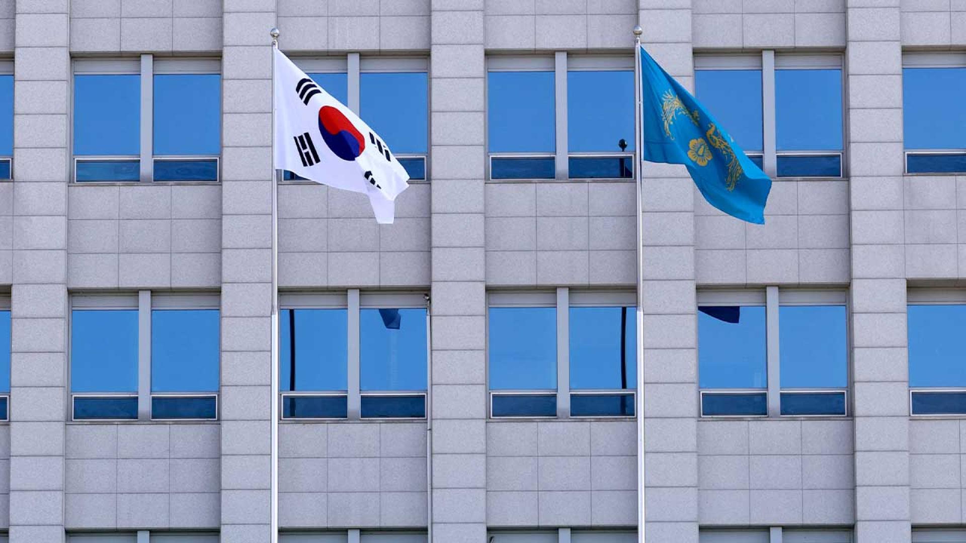 <em class='find'신규 온라인카지노 벳무브</em, 새 주인 맞이 준비…다시 올라간 봉황기