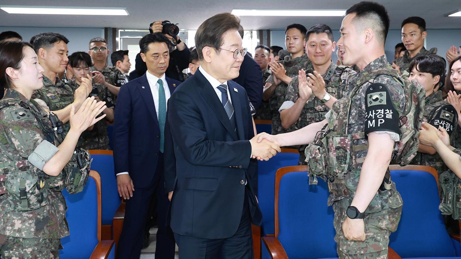 이 대통령 "북한 소음 중단돼 다행"…온라인카지노 합법 유니벳도 첫 방문