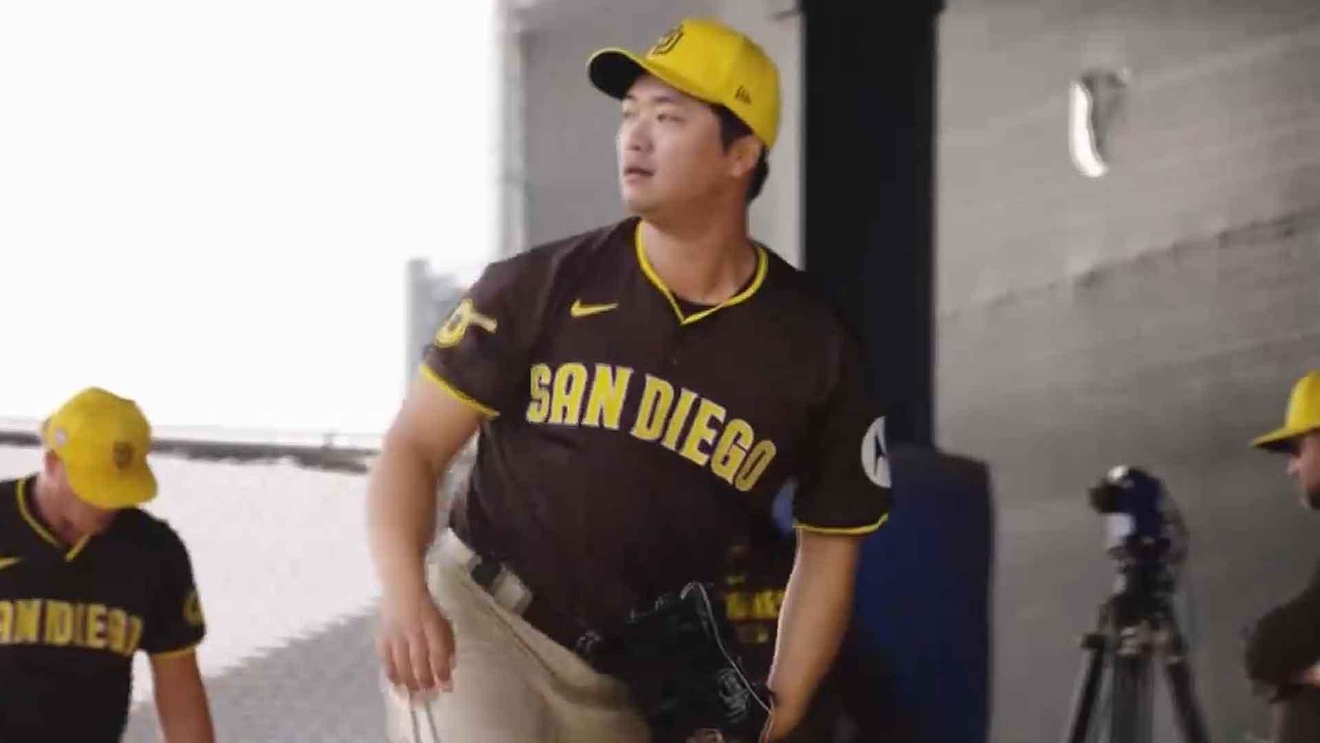 고우석, 온라인 카지노 불법서 방출…'도전이냐 KBO 복귀냐'