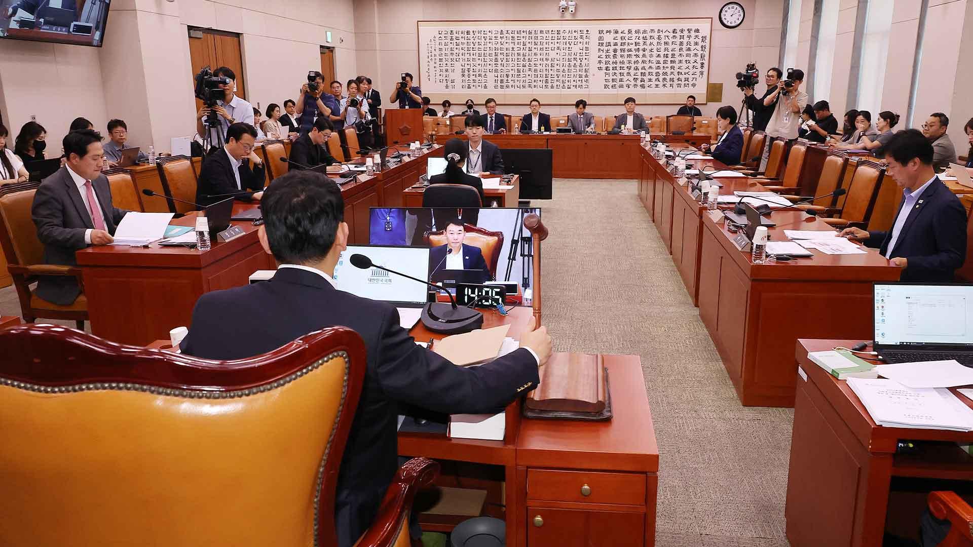 '더 센 <em class='find'>상법개정안</em>' 시동…"경영 감시 필요"· "기업 성장 막아"