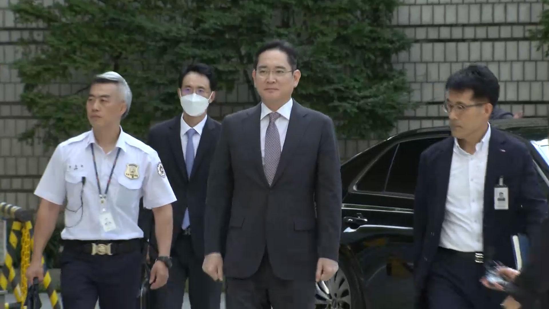 사법리스크 벗은 이재용…이제는 책임경영·삼성 살리기