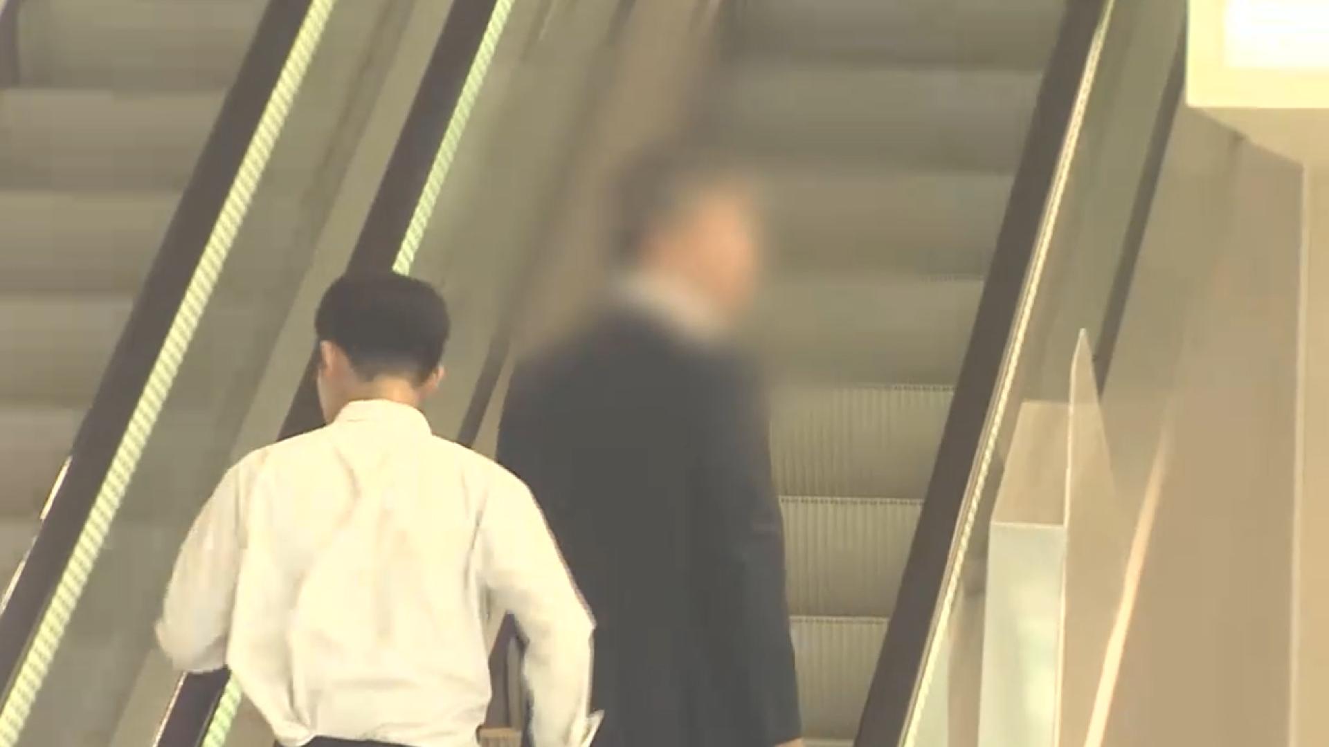 '김건희 최측근' 이종호 소환…<em class='find'>김여사</em> 후원업체 압수수색