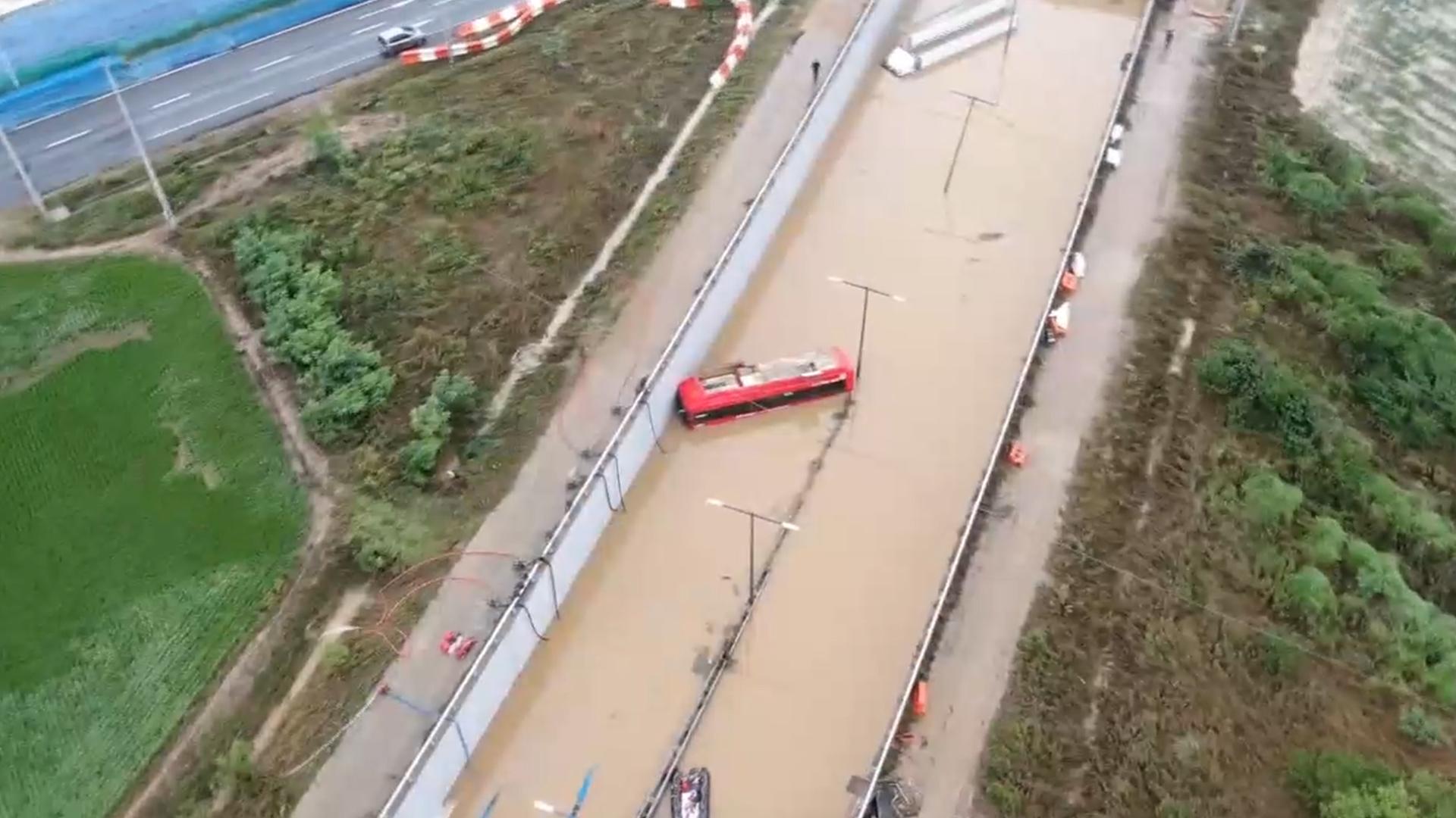 [온라인카지노 커뮤니티 벳무브A/S] '14명 사망' 오송 지하차도 참사 2년…사회적 과제 여전