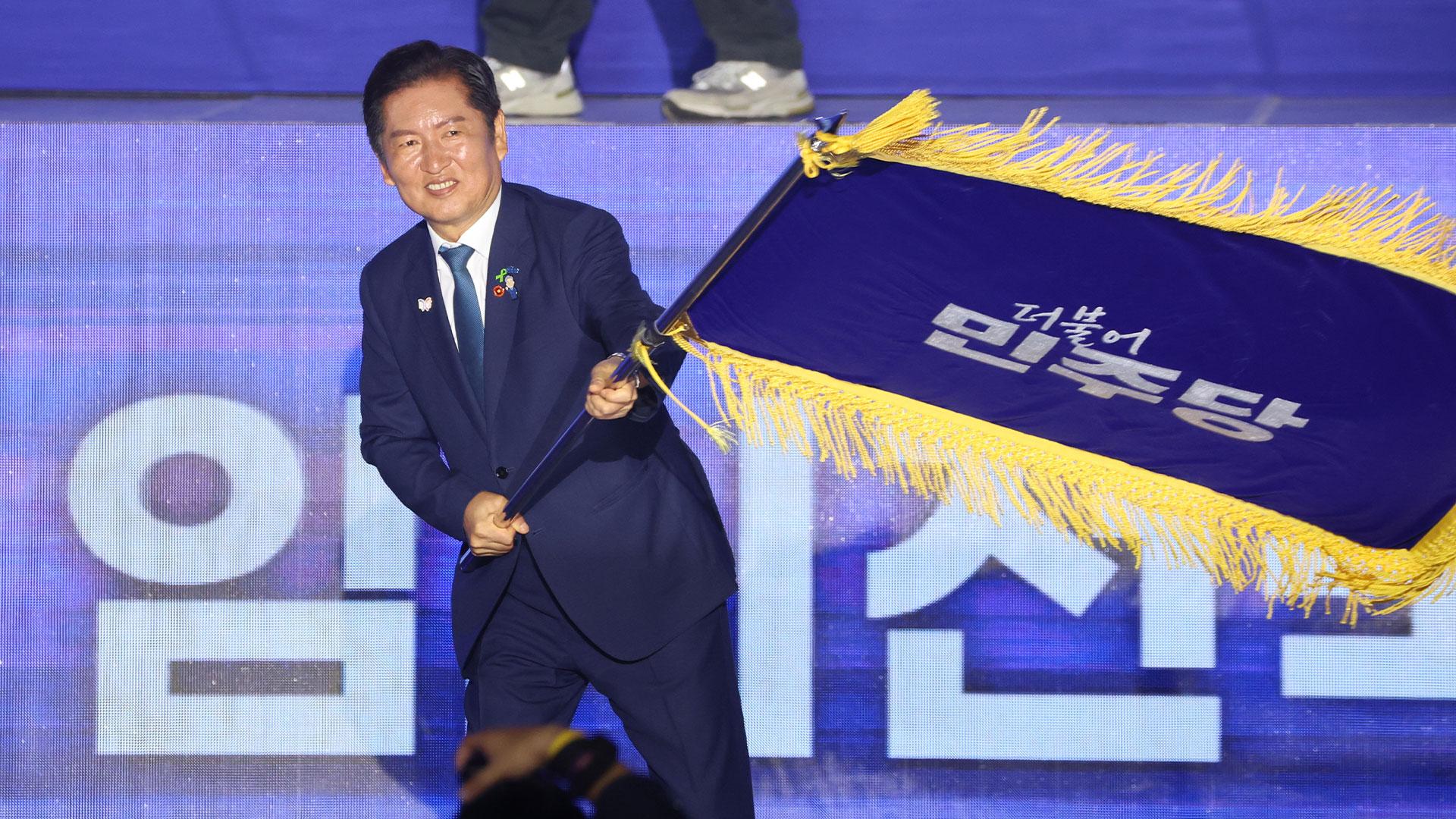 새 정부 첫 여당 대표에 정청래 당선…61.74% 득표