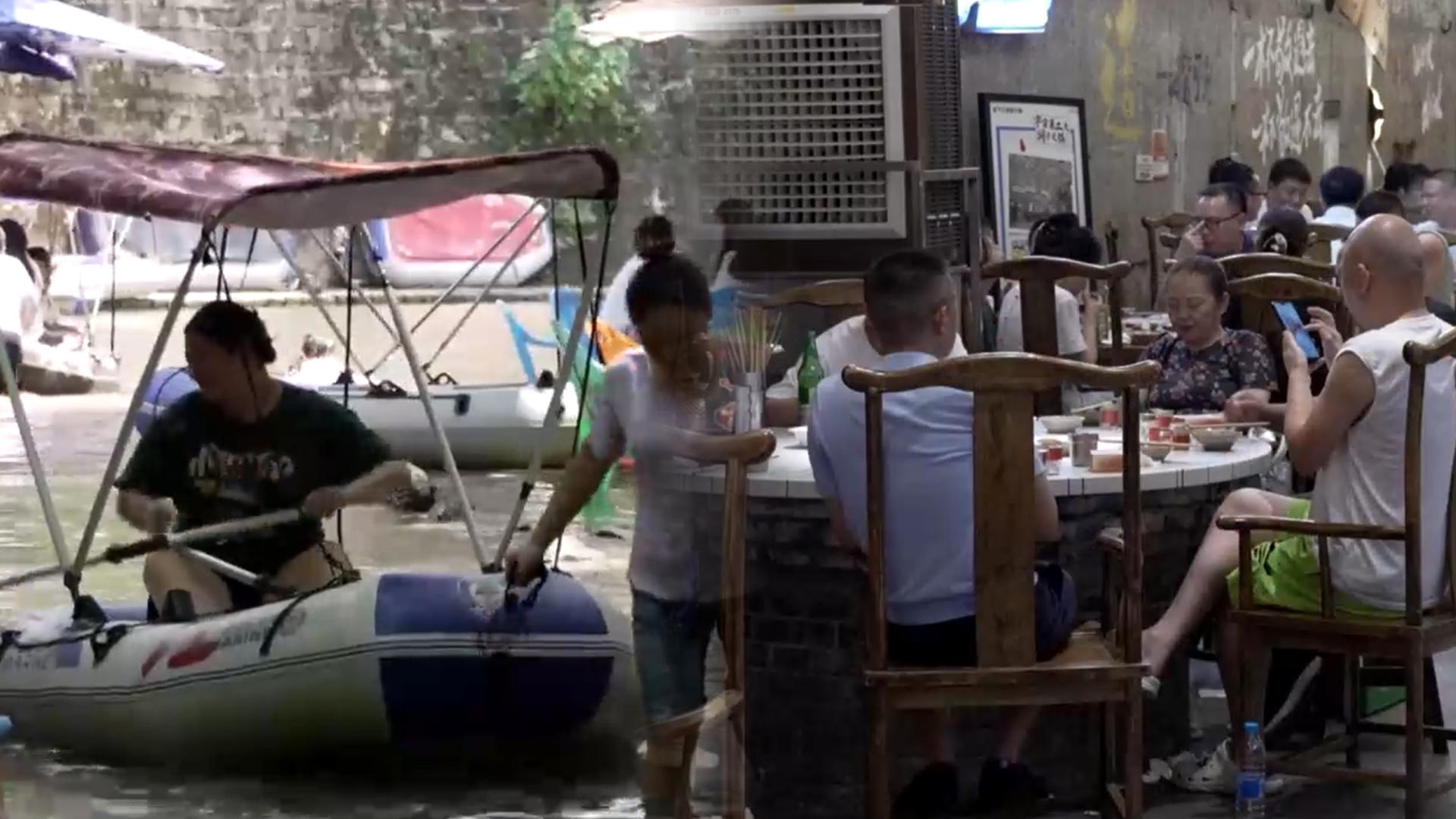 강에서 마작하고 방공호에서 밥먹고…'이색' 여름나기