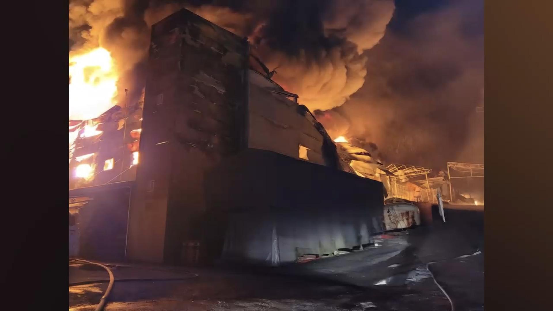 경기도 광주 <em class='find'온라인카지노 벌금 벳무브</em 공장서 불…1명 부상·20명 대피