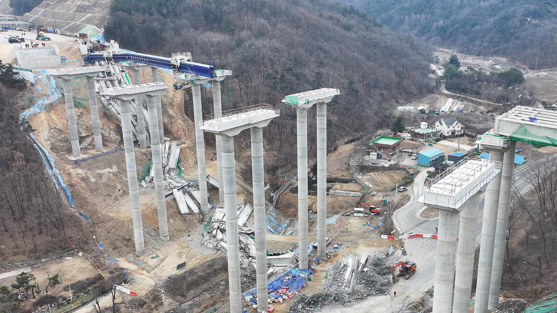 "안성 교량 붕괴온라인카지노 바로가기 원인은 전도방지시설 임의 제거"