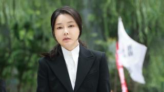 김건희 "식이장애 심각" 자필 불출석 사유서…21일로 재통보
