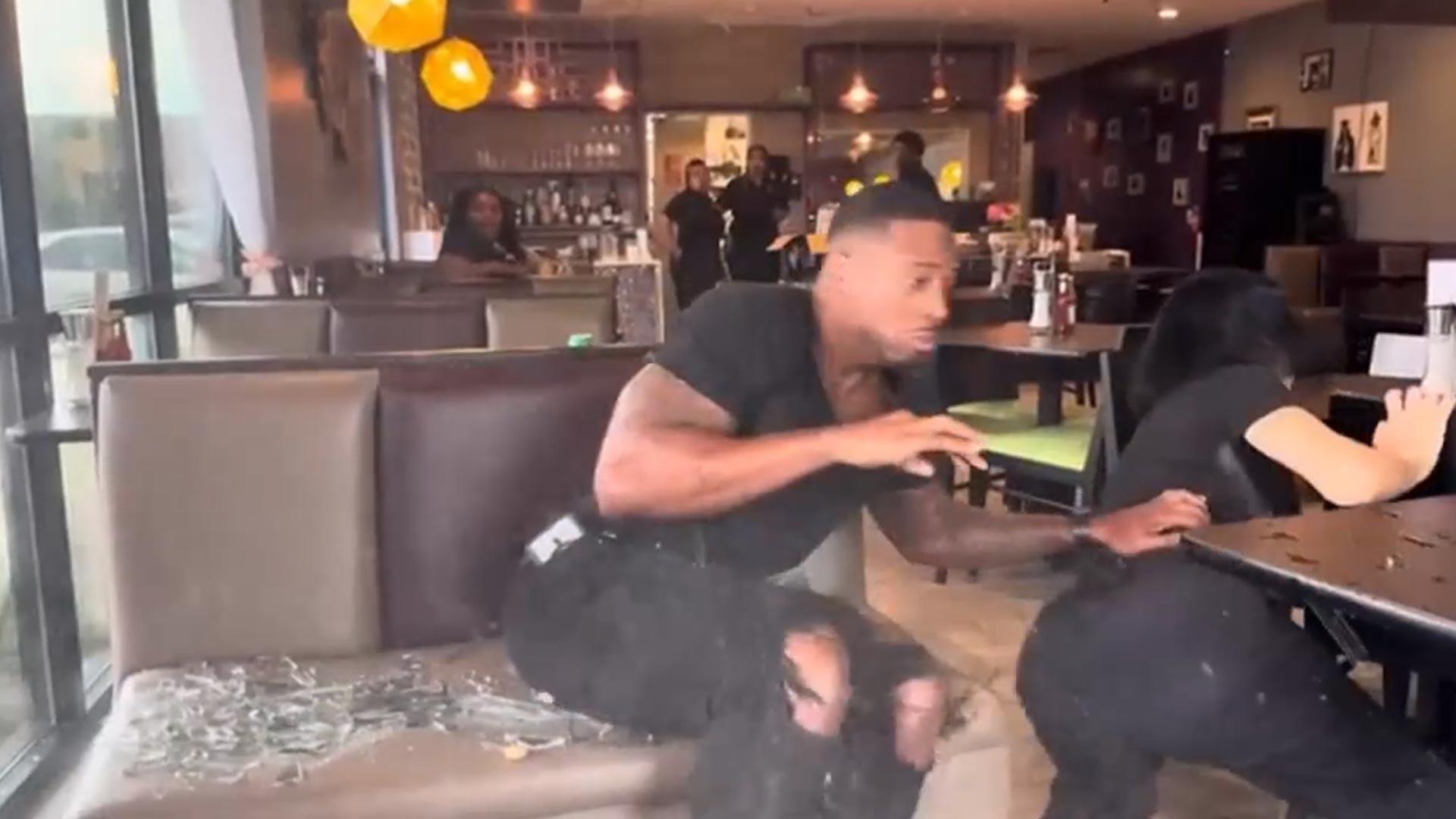 [지구촌화제] 먹방 찍던 유튜버 하마터면…식당으로 차량 돌진