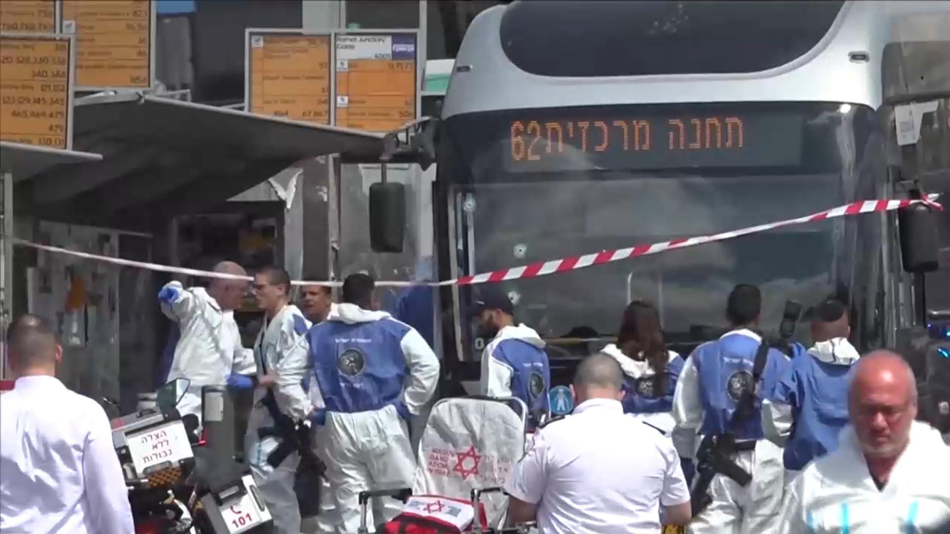 예루살렘서 버스 <em class='find'총격</em <em class='find'마이다스 온라인카지노 유니벳</em…6명 사망·용의자 2명 사살