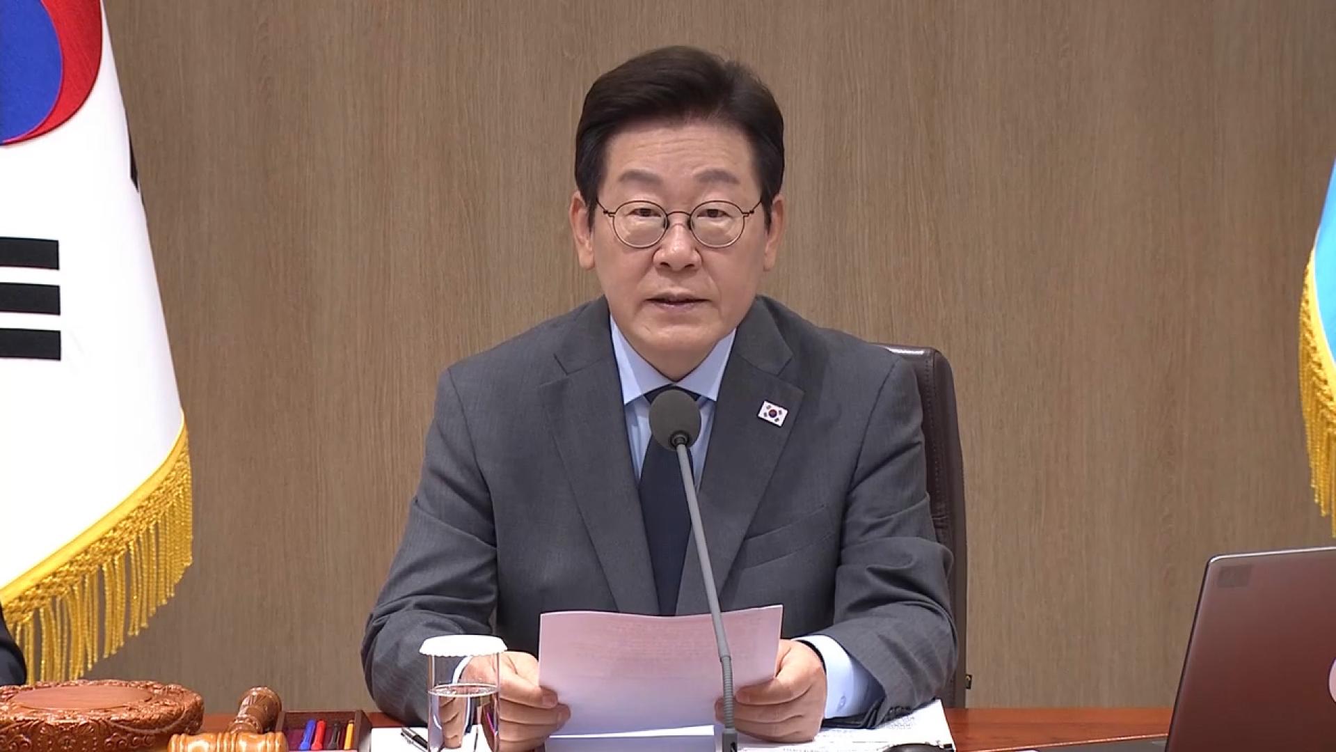 이 대통령 "노조 자녀 특채, 불공정의 대명사"…<em class='find'온라인 카지노 불법</em 지적도