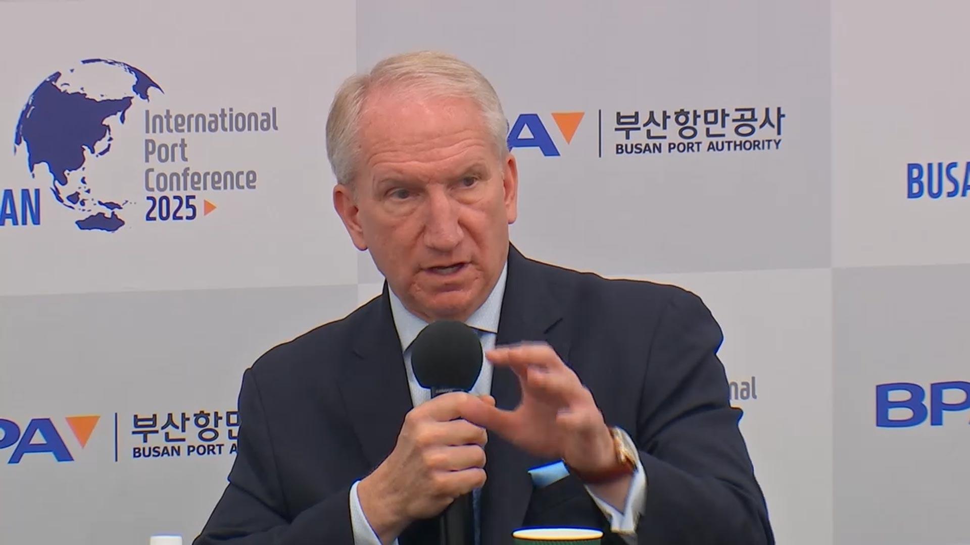 美 관세 불확실성 증가…온라인 카지노 주소항만청장 "한·미 관계 중요"