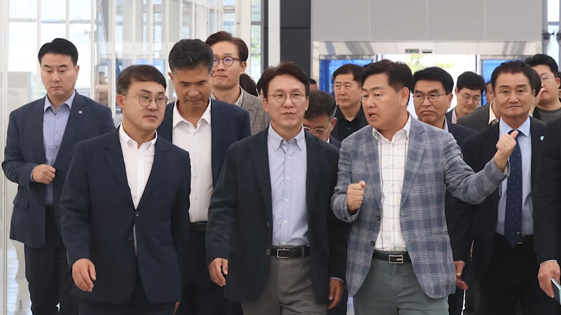 추석연휴 호남 농가 찾은 김총리…"말싸움보다 생산적 정치"