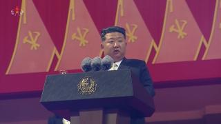 김정은 "풍요로운 낙원 세울 것…국제적 권위 강화"