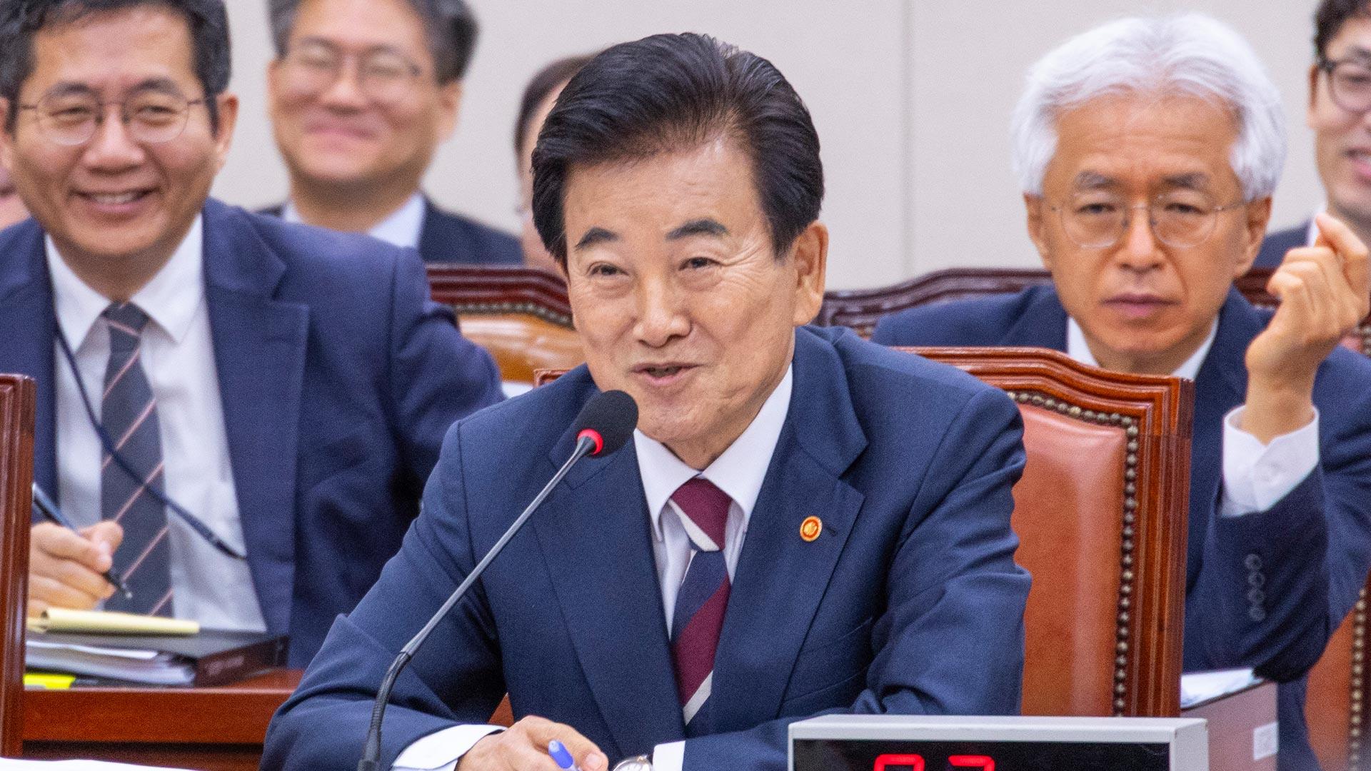 정동영 "두국가론, 정부 입장될 것"…통일부, <em class='find'온라인카지노추천</em 재가동 추진