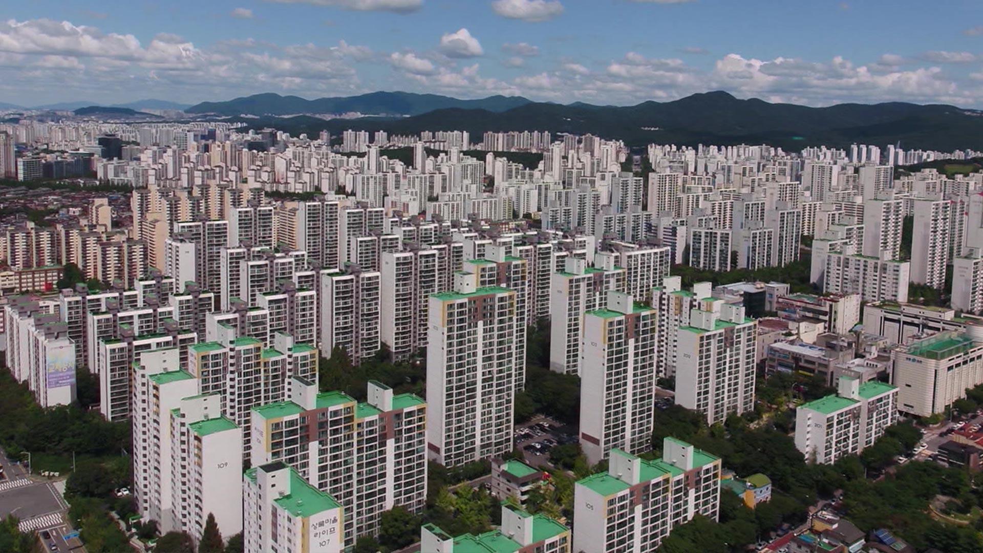 서울+경기 12곳 규제지역·토허구역…'갭투자' 차단